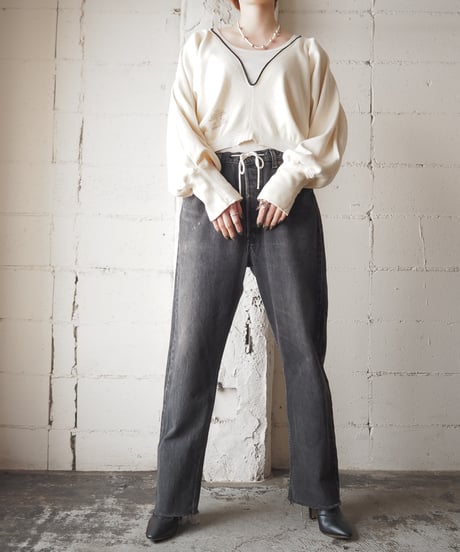 Remake Stitch Under Pants Pullover IVBK