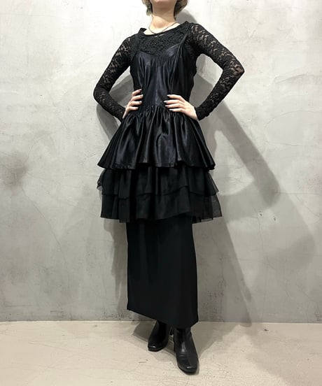 Tulle × Satin Tiered Dress BK