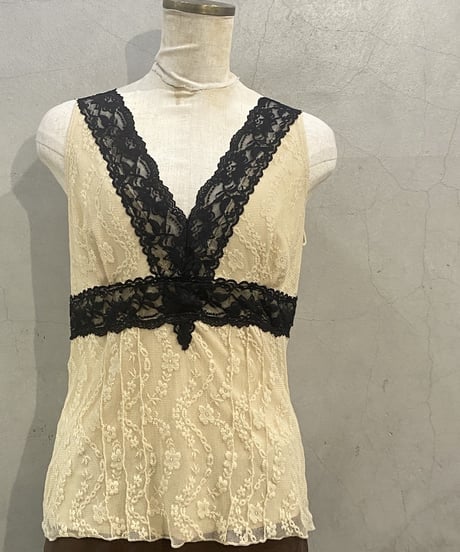 V Neck Lace Tank Top BK IV