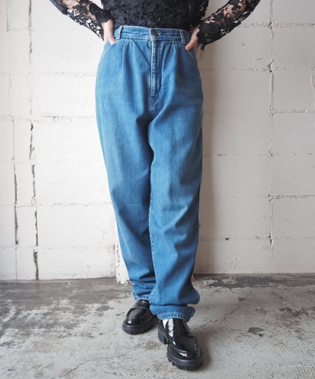 1980’s Levi’s Tuck Denim