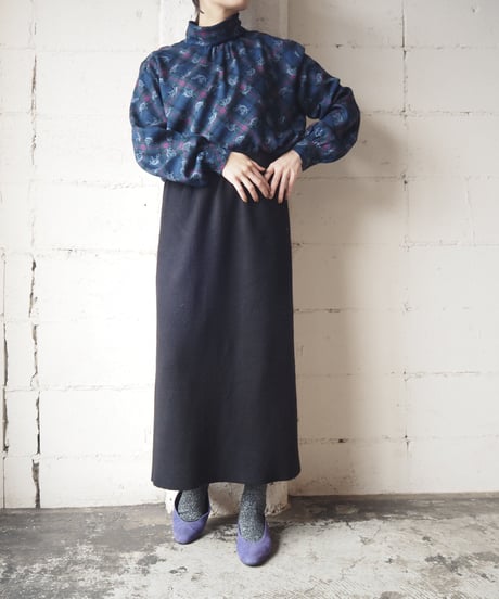 Turn Over Collar Check Blouse NVGR