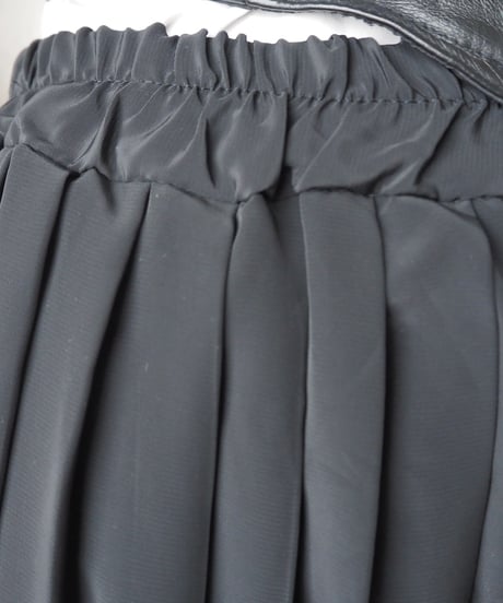 Pleats Easy Skirt BK