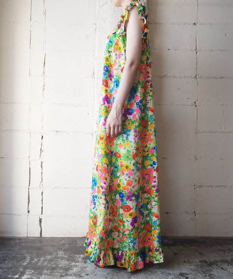 1970's Flower Pattern Frilled French Sleeve Dress WHPI