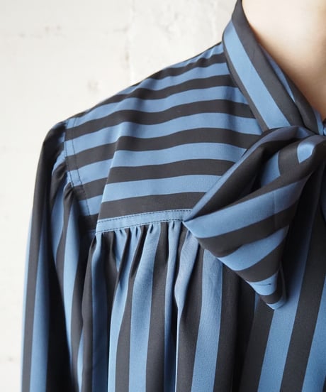 Stripe Boe Tie Blouse  BLBK