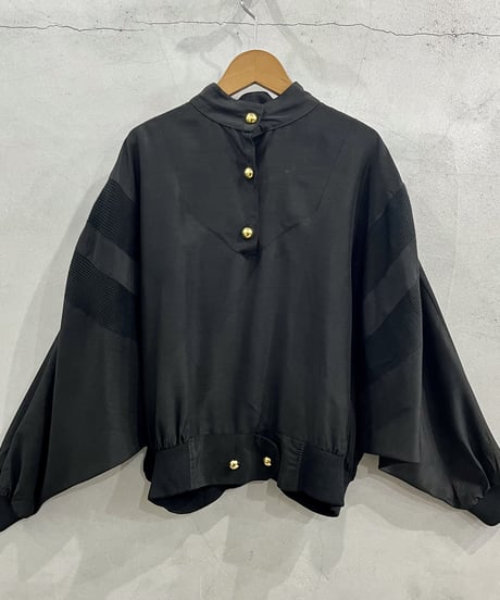 Front Button Dolman Sleeve Pull Over BK