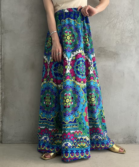 Psychedelic Pattern Long Skirt BLGN