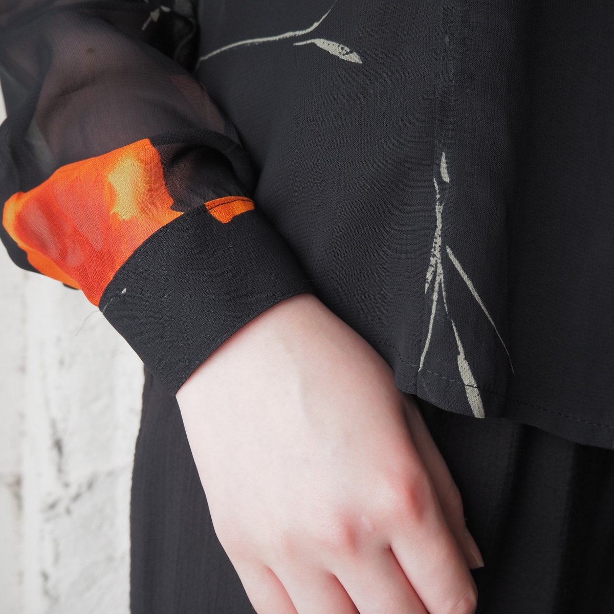 Flower Print Sheer Shirt BKOR | Orfeo