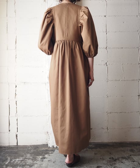 Volume Sleeve Dress CM