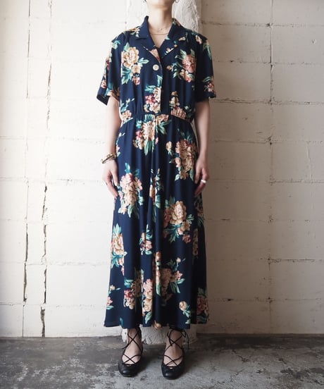 Flower Pattern Open Collar Dress NV
