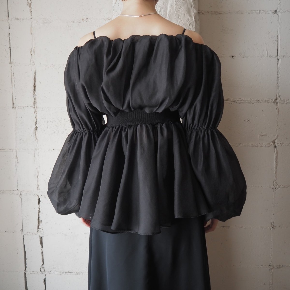 Balloon Sleeve Off Shoulder Tops BK | Orfeo
