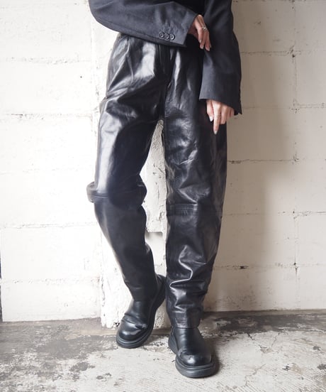 Leather Tuck Pants BK