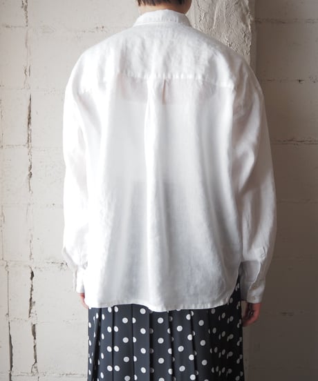 WEEKEND MaxMara Butterfly Embroidery Linen Shirt WH