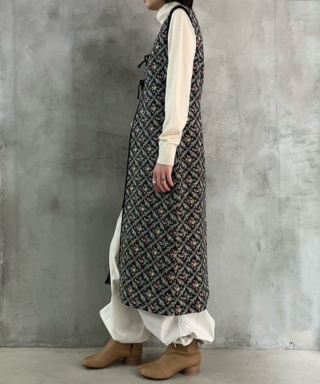 Jacquard Flower Pattern China Button Long Vest BKGN
