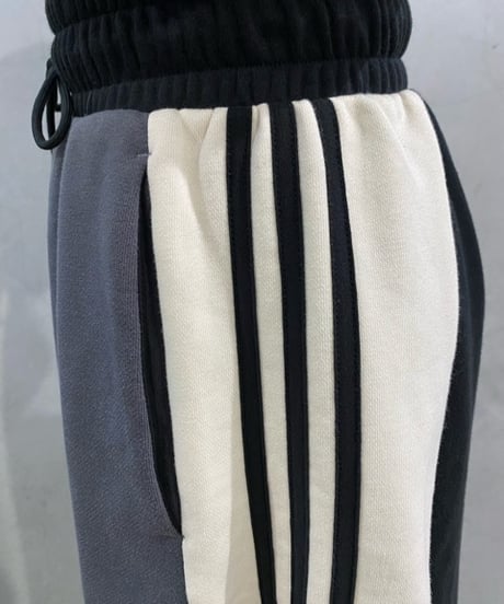 adidas Bicolor Shorts BKGR