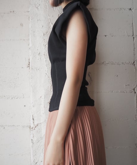 Power Shoulder Mockneck French Sleeve Knit BK