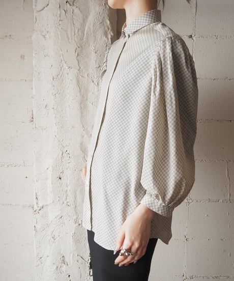 Check Pattern Volume Sleeve Blouse IVNV