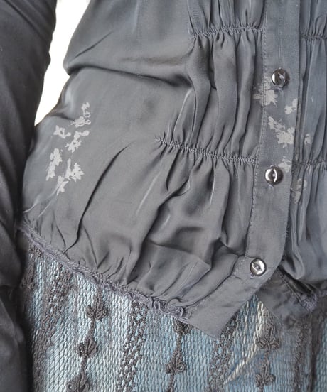 LE JEAN DE MARITHÉ FRANÇOIS GIRBAUD Shirring Docking Blouse BK