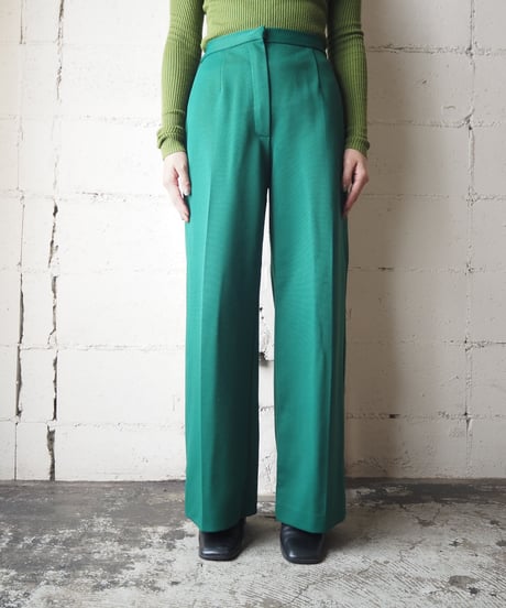 Center Pressed Flared Pants GN