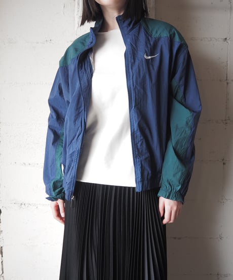 NIKE Tricolor Stand Collar Nylon Jacket NVWHGN