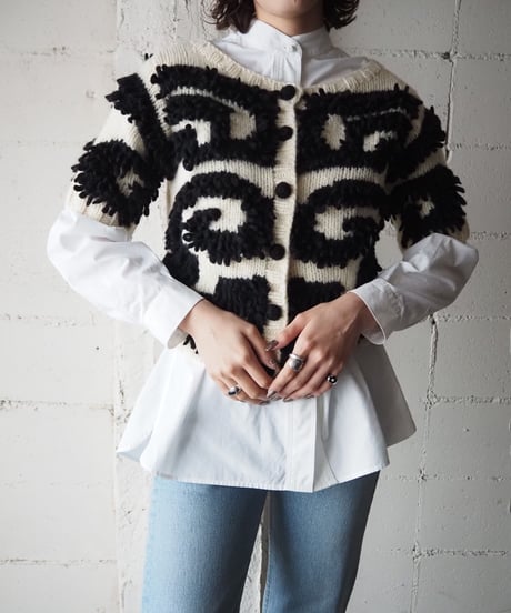 Short Sleeve Shaggy Design Cardigan IVBK