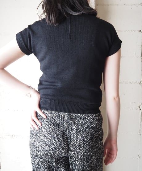 ST.JOHN Mock Neck Back Zip Knit Tops BK