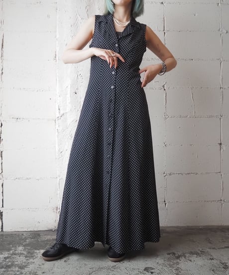 Sleeveless Dot Dress BK