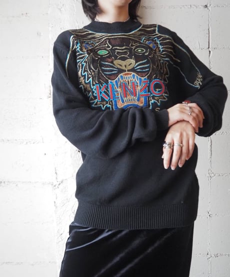 KENZO Tiger Embroidery Sweater BK