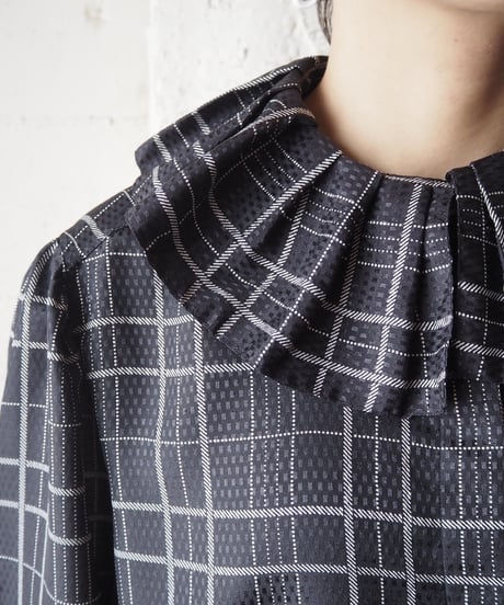 Frill Collar Check  Blouse BK