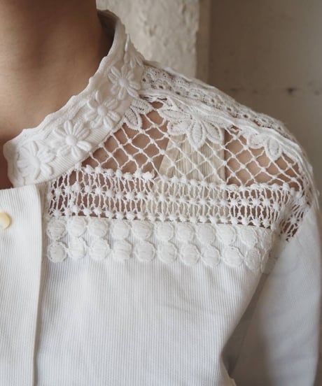 Cutwork Lace Volume  Sleeve Blouse WH