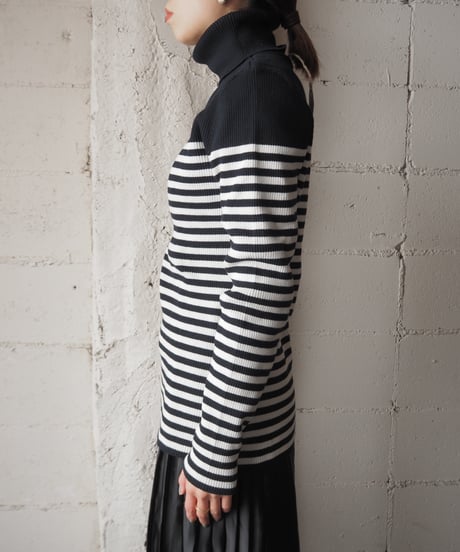 Border Rib Knit BKWH