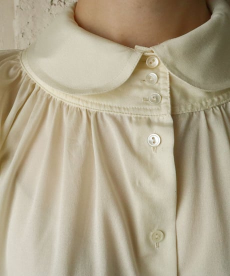 Round Collar Raglan Sleeve Blouse IV
