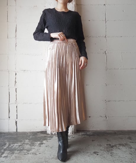 Pleated Satin Middle Skirt GD