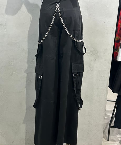 Wide Cargo Pants with Chain BK