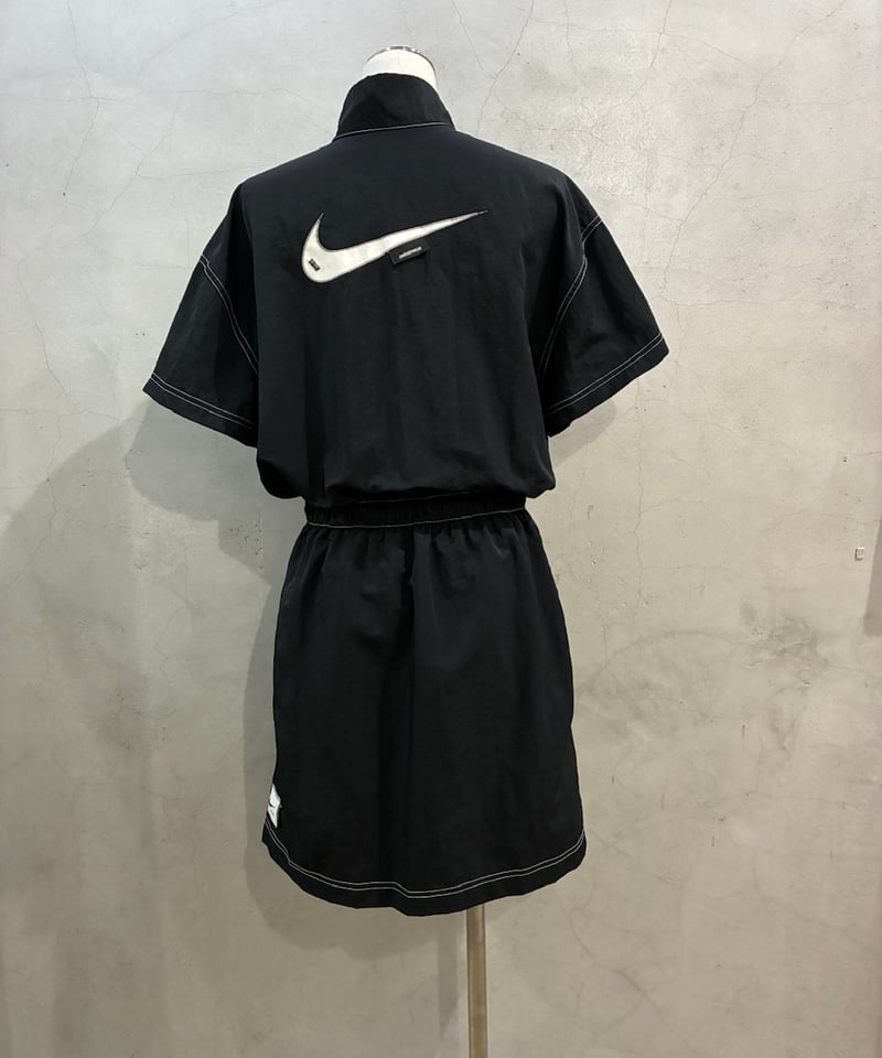 NIKE White Stitch Half Zip S/S Dress BK | Orfeo