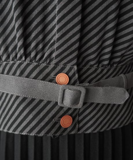 Belted Design Stripe Shirt GRBK