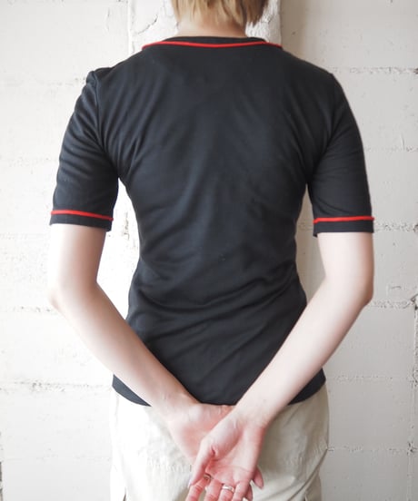 1970's Flower Embroidery Tee BK