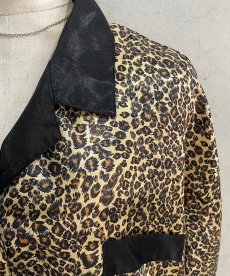 Remake Short Satin Leopard Shirt BKBE