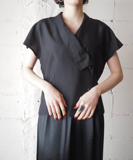 Asymmethic Shawl Color French Sleeve BK