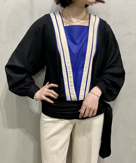 Bicolor Belted Silk Blouse BKBL