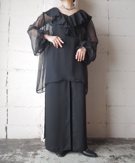 Sheer Ruffled Big Blouse BK