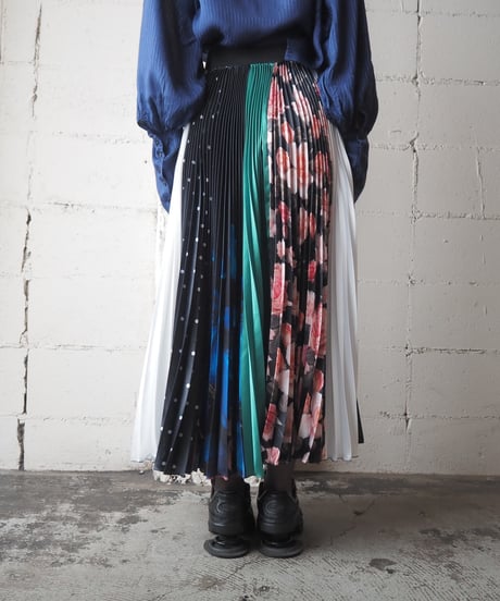 MSGM Crazy Pattern Pleated Skirt BK GR BL