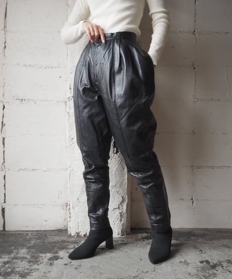 Leather Tuck Pants BK