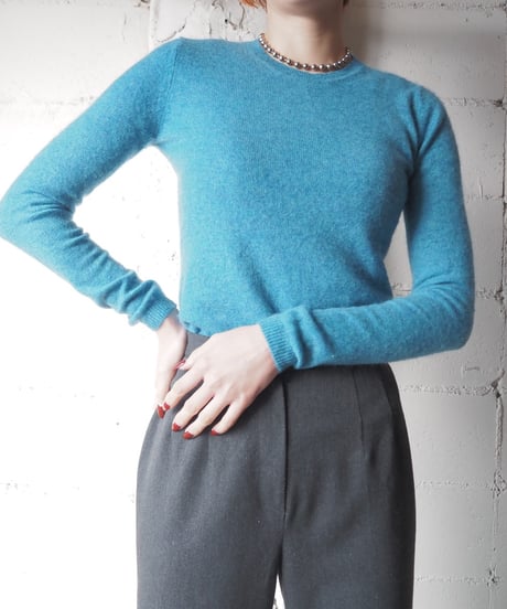 Crew Neck Cashmere Knit BL