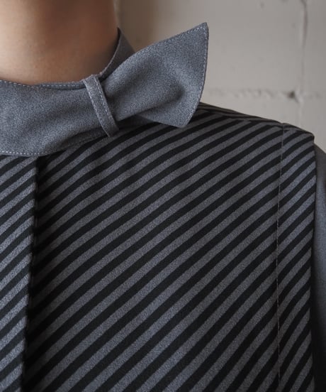 Belted Design Stripe Shirt GRBK