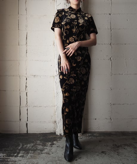 S/S Botanical Pattern Velour Dress BKGD