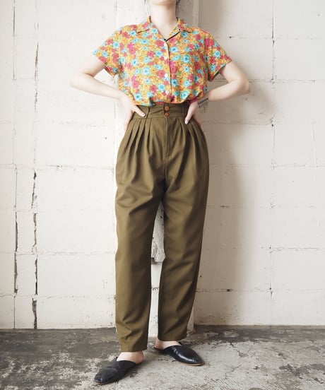 Open Collar Flower Pattern Shirt