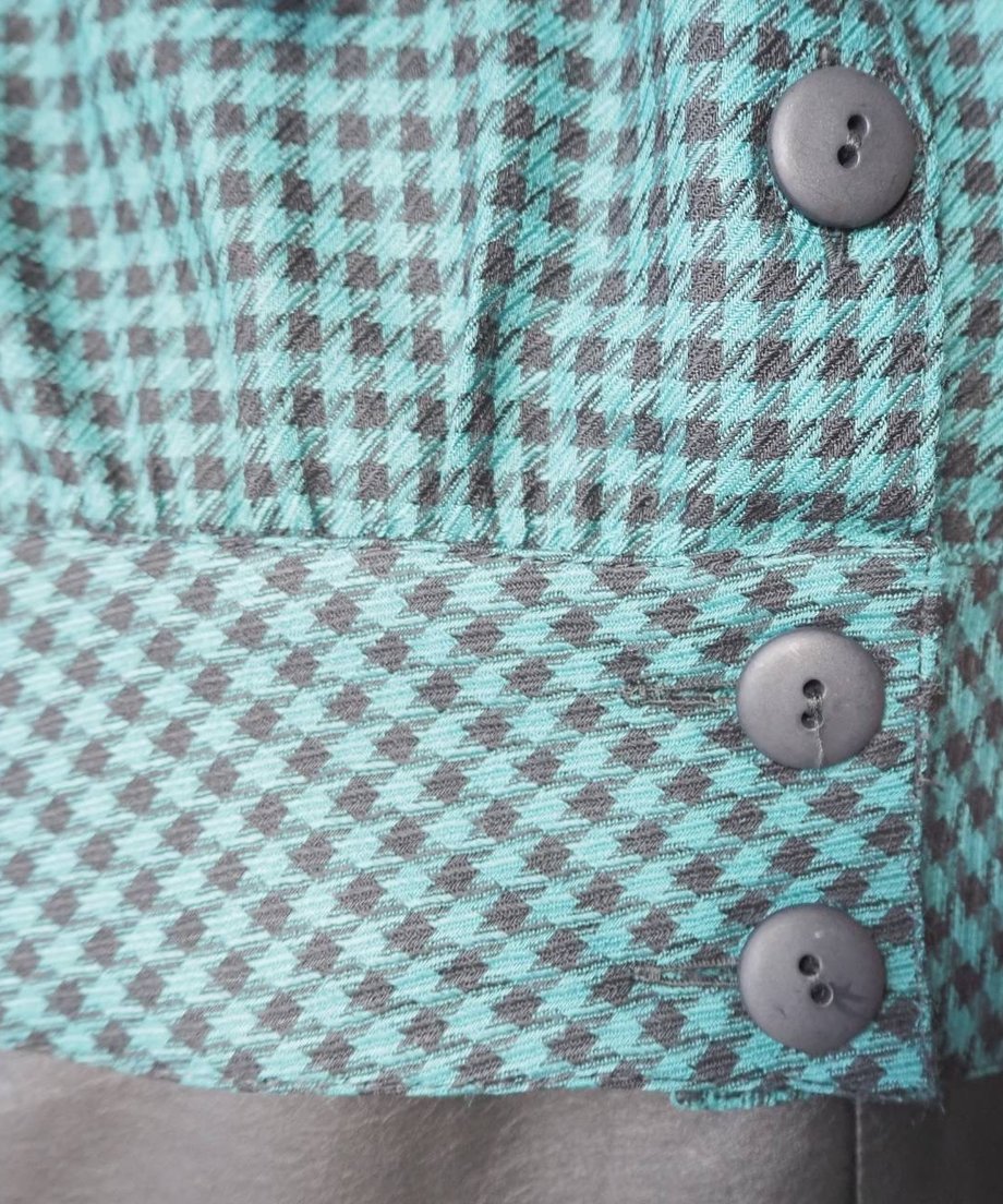 658e53ff1d75b60f412bb77c