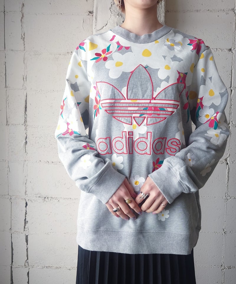 adidas PHARRELL WILLIAMS Flower Embroidery Swea
