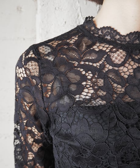 Mock Neck Lace Bodysuit BK