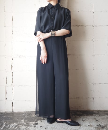 Lace Embroidery Collar Front Shirt BK
